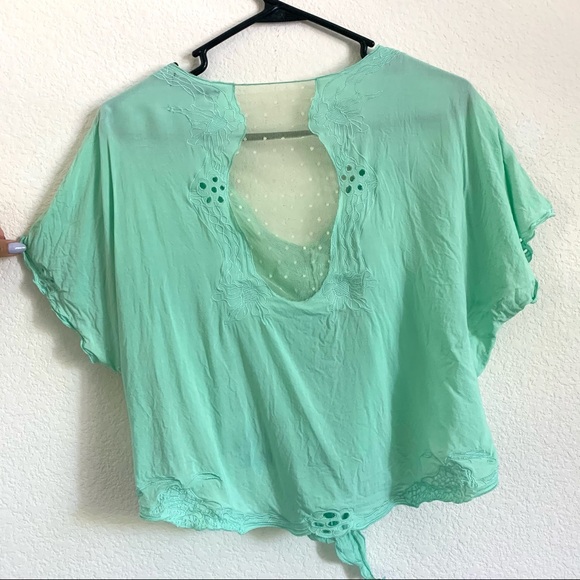 LF Kiwi Tucker Mint green tie front top - Picture 4 of 6